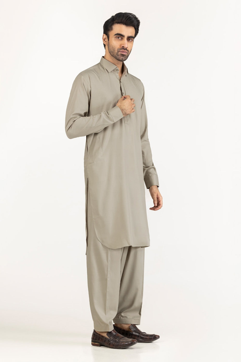 Gini Gold Unstitched Fabric Blended