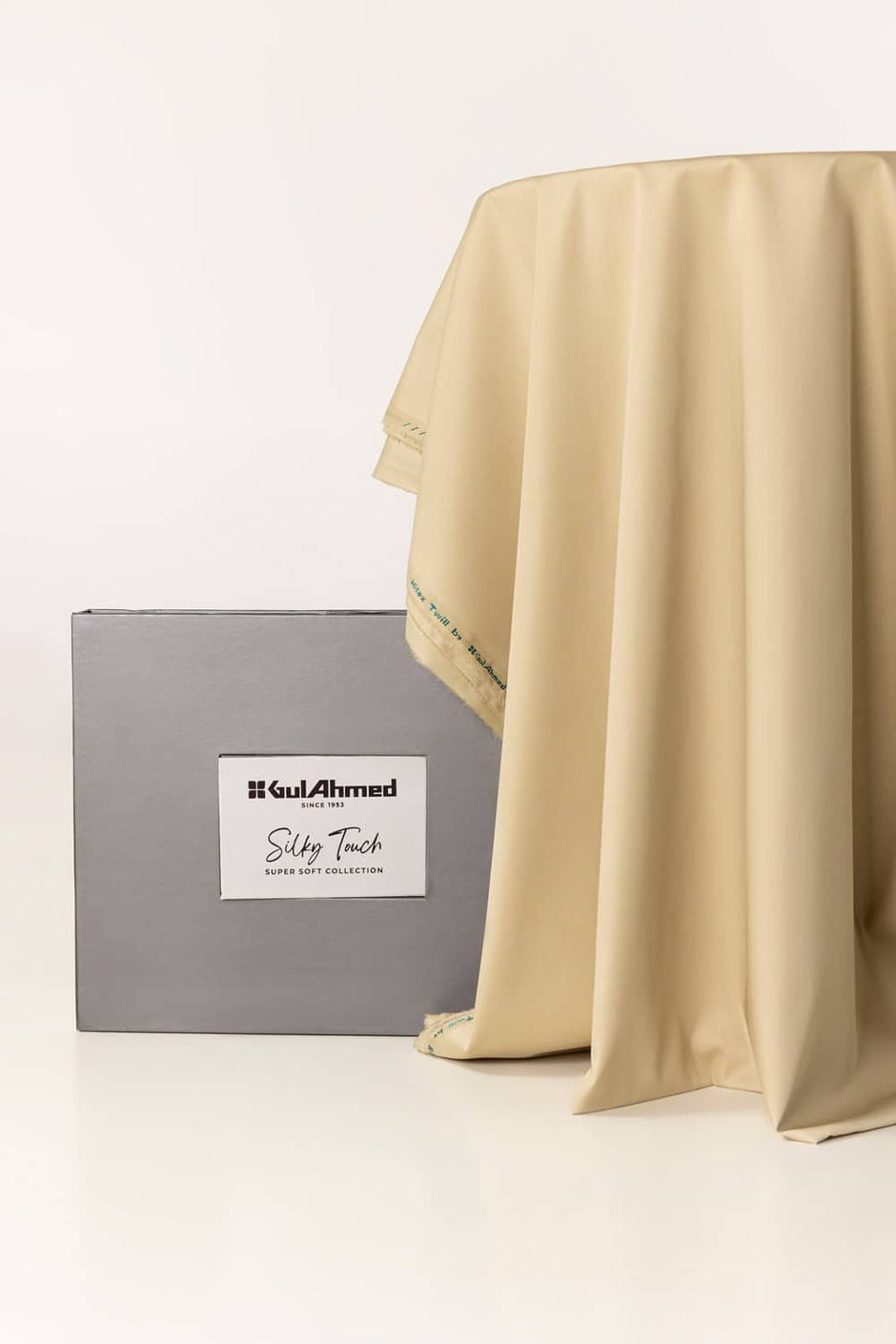Hitex Twill Plus Unstitched Fabric Cotton with Gift Box