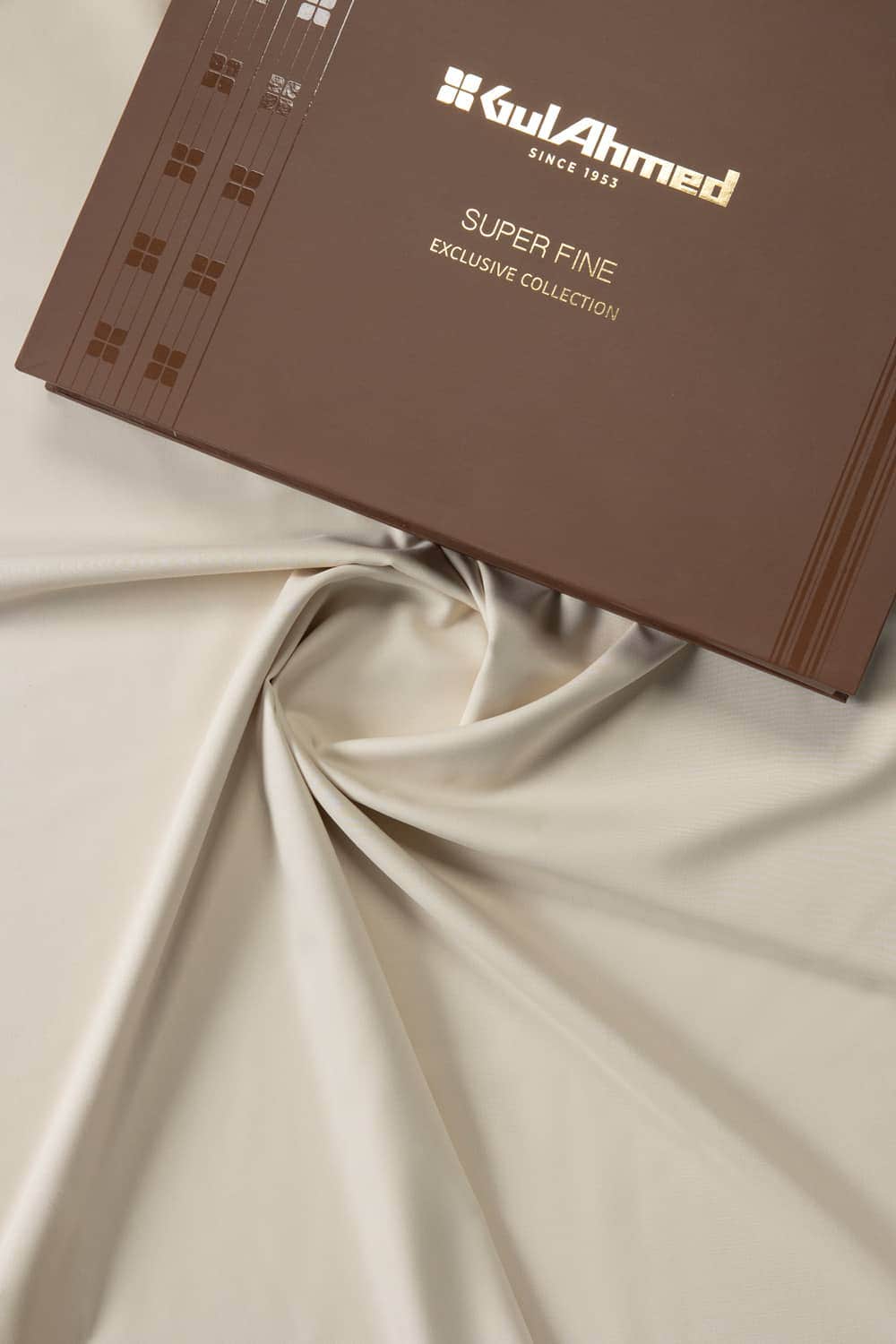 Affluence Unstitched Fabric Blended with Gift Box