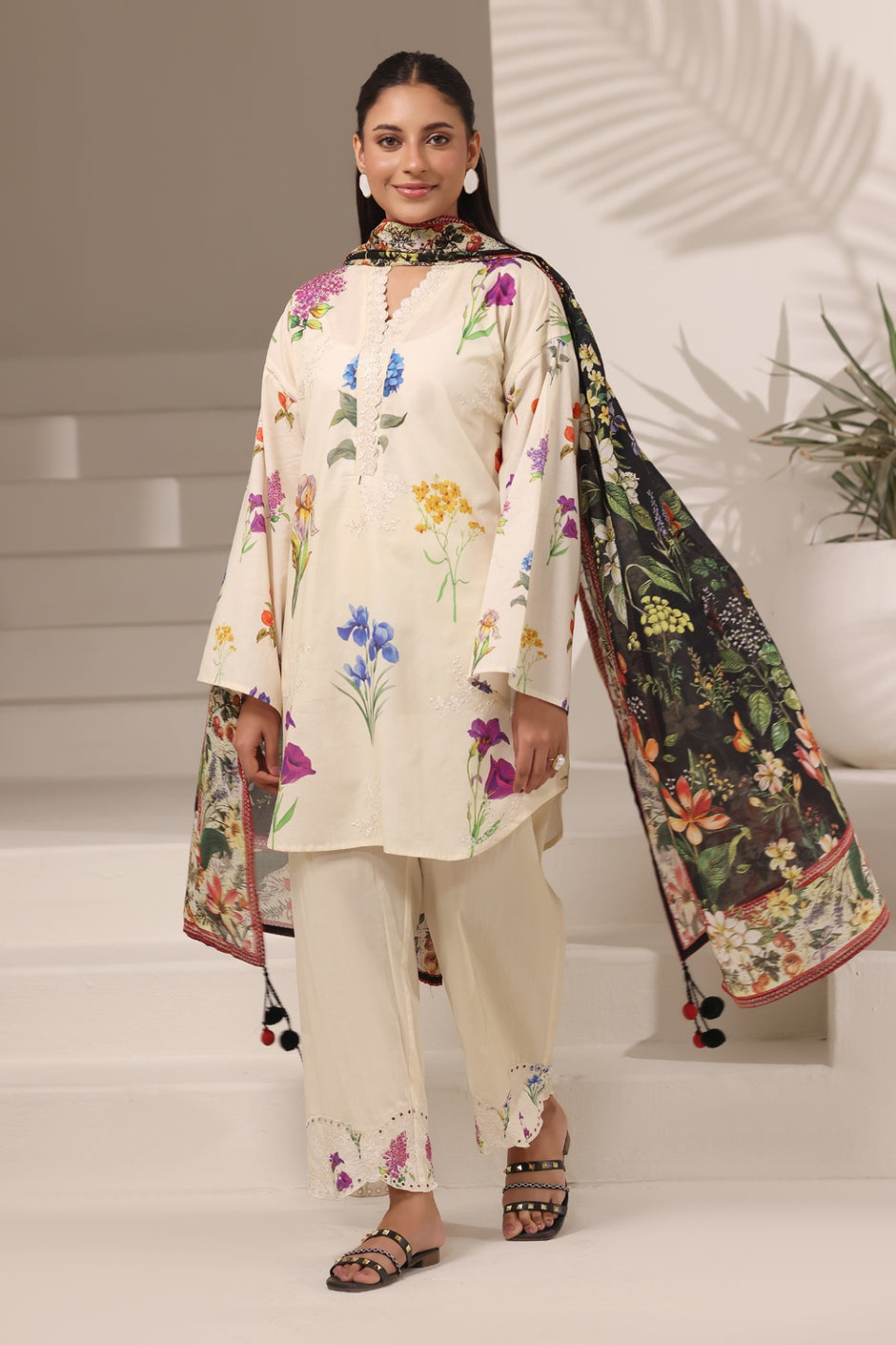 3PC Cambric Printed Suit With Embroidered