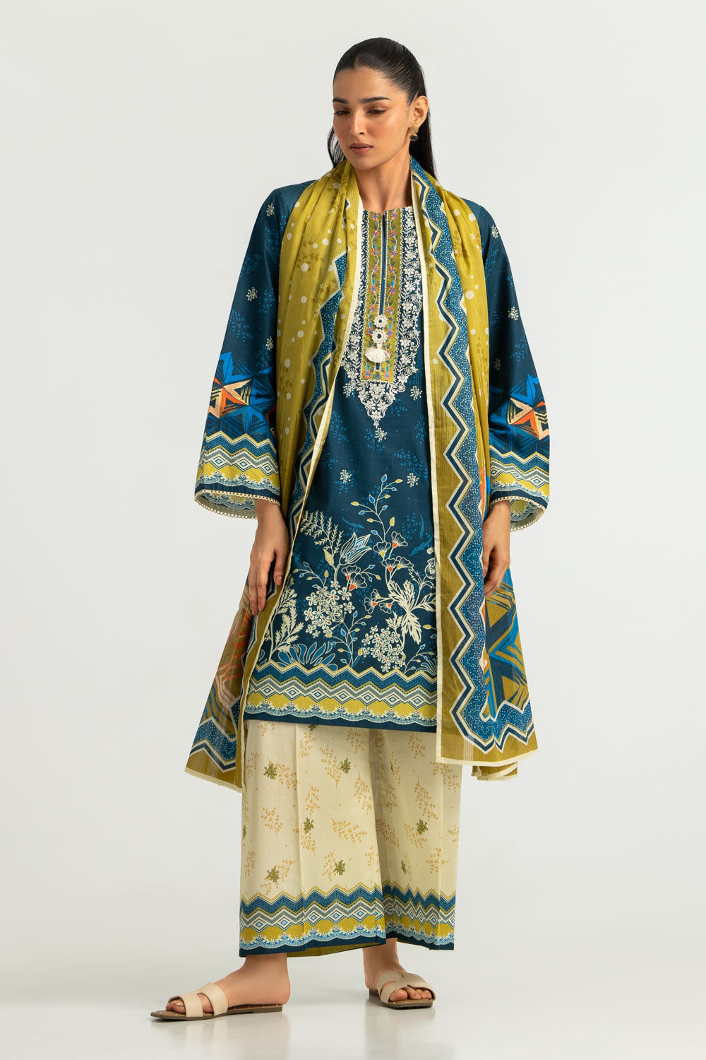 3PC Cambric Printed Suit With Embroidered