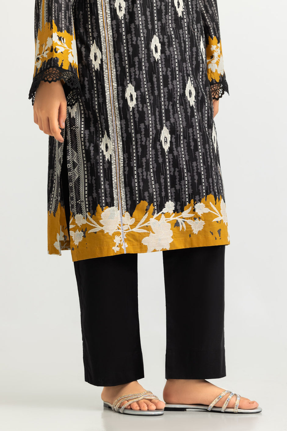 3PC Cotton Printed Suit With Embroidered