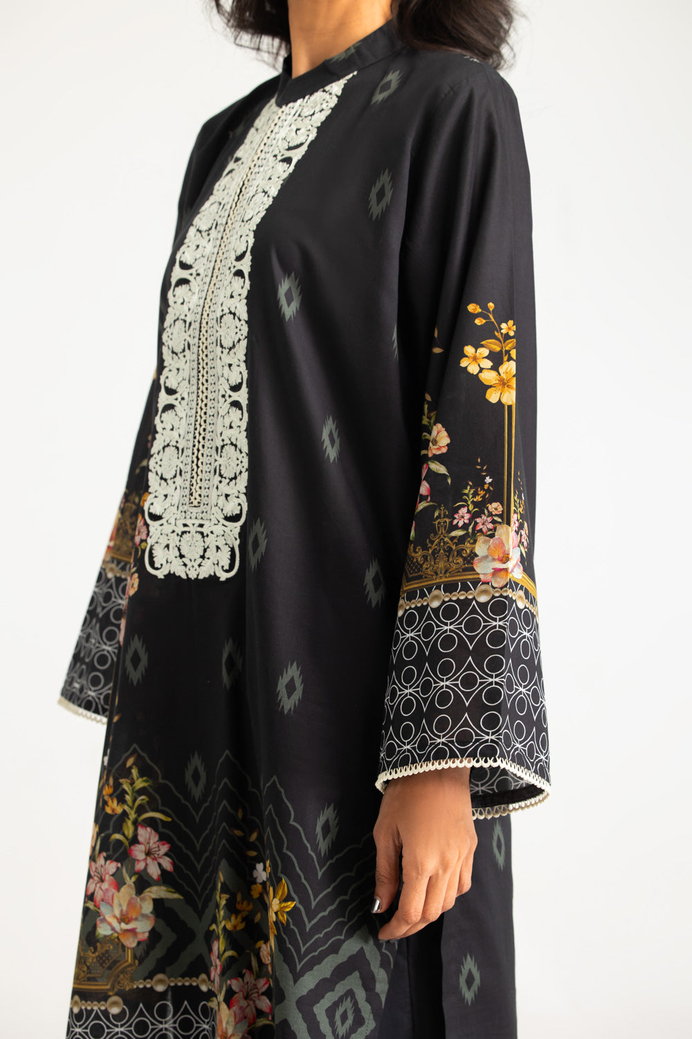 3PC Cotton Printed Suit with Embroidered