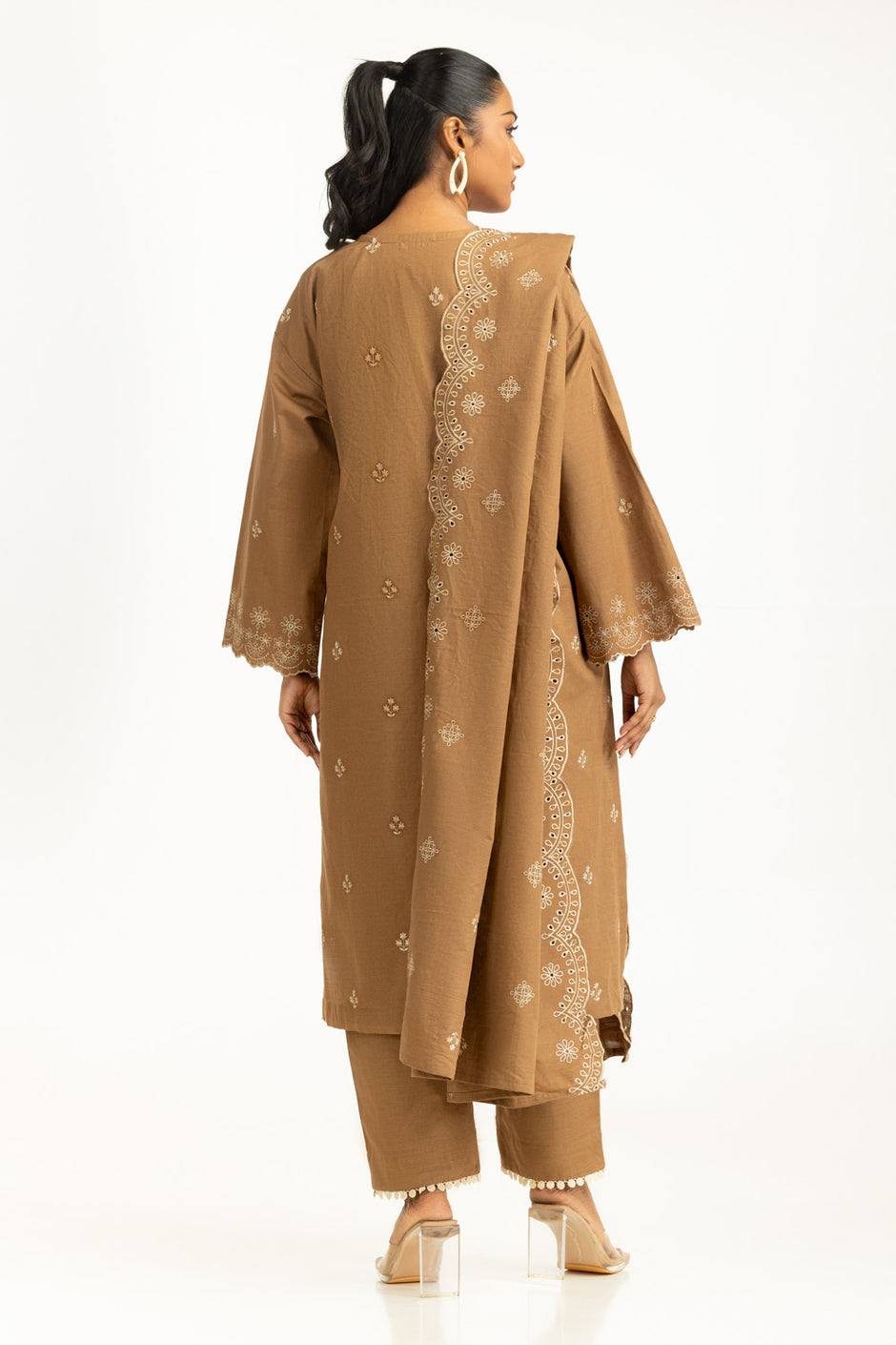 3PC Khaddar Embroidered Suit