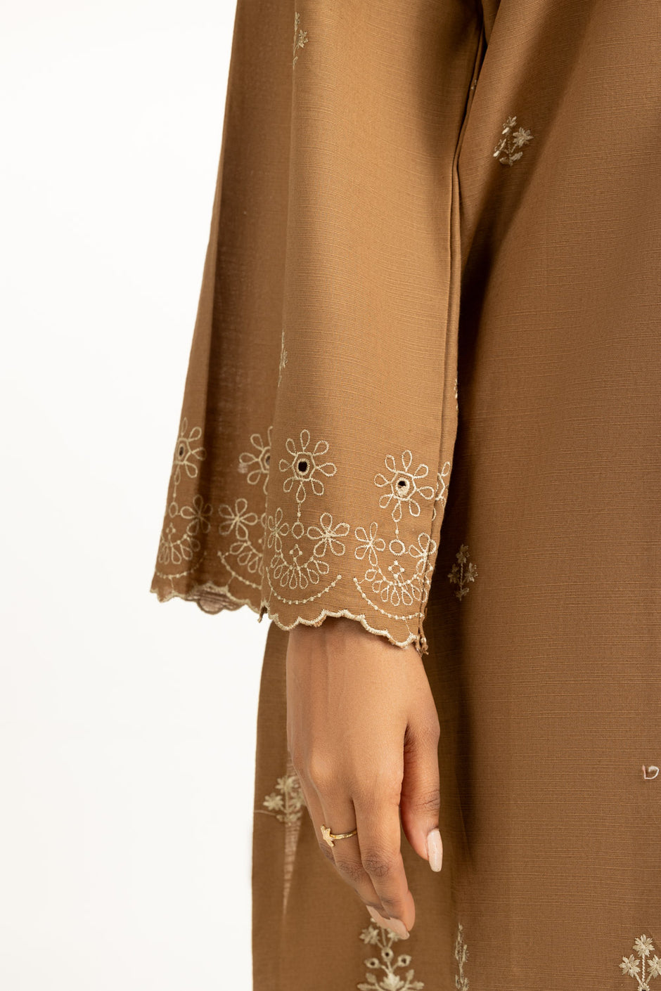 3PC Khaddar Embroidered Suit