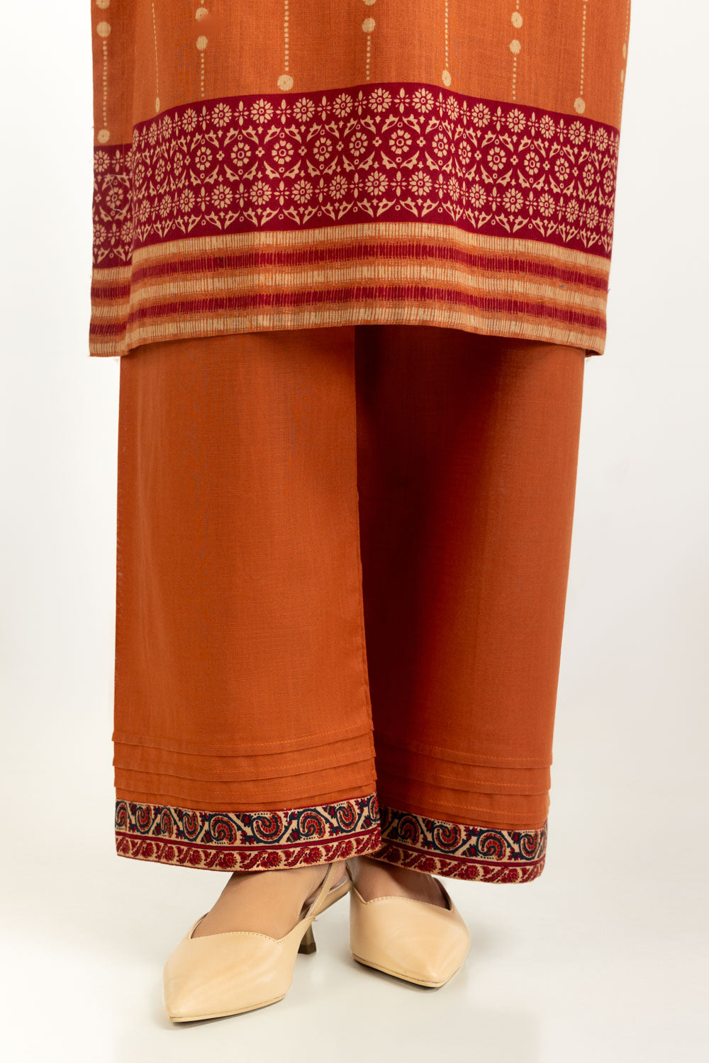 3PC Khaddar Printed Suit IUSTKSD-1127