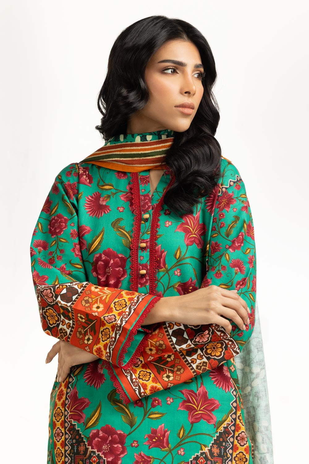 3PC Khaddar Printed Suit IUSTKSD-1186