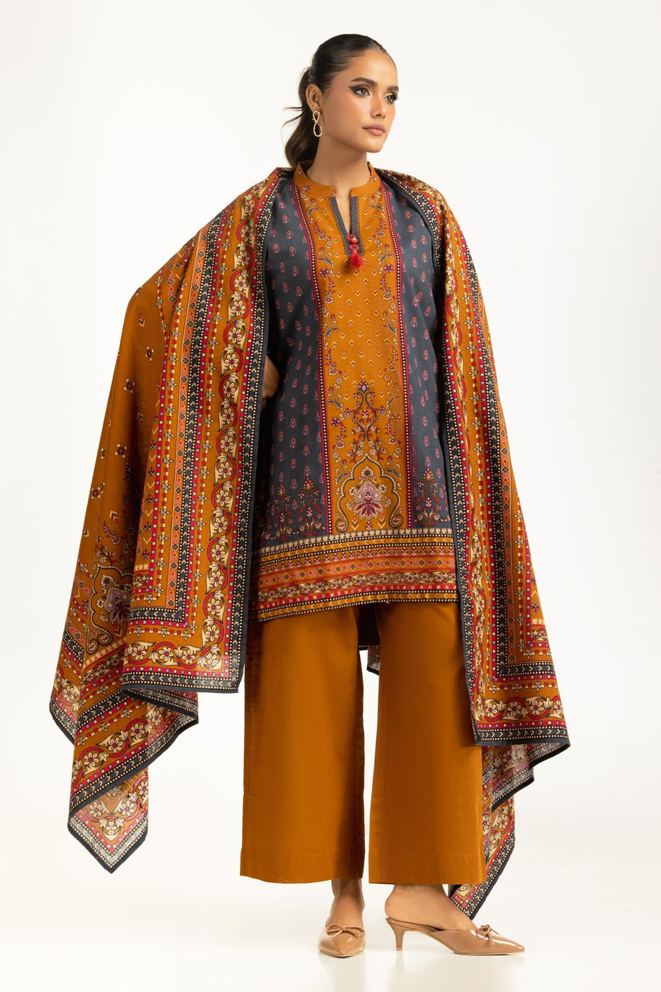 3PC Khaddar Printed Suit