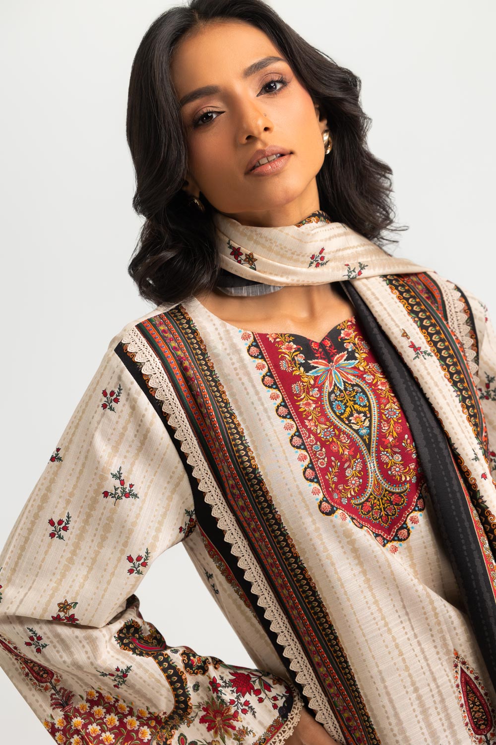 3PC Khaddar Printed Suit