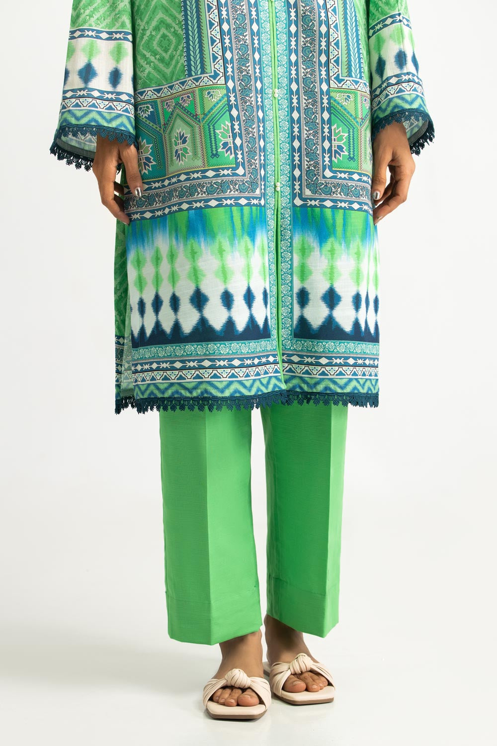 3PC Khaddar Printed Suit