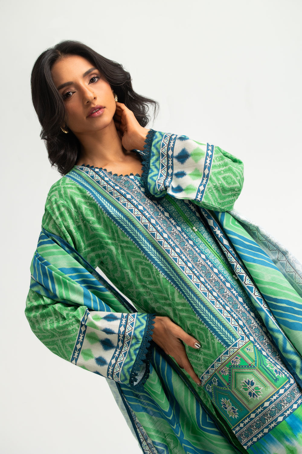 3PC Khaddar Printed Suit