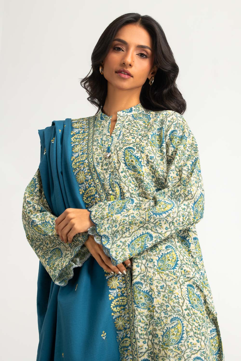 3PC Khaddar Printed Suit With Embroidered