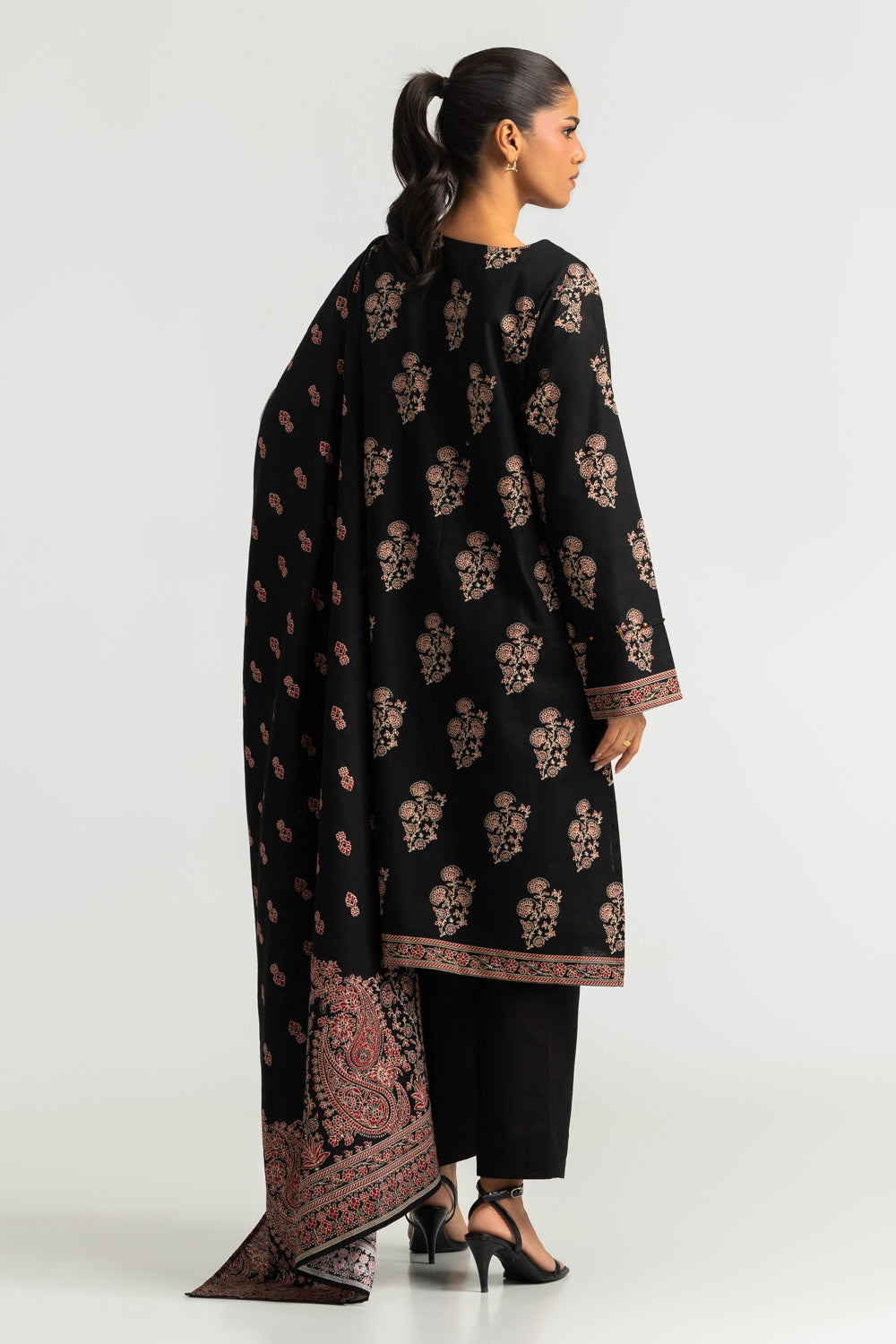 3PC Khaddar Printed Suit with Embroidered