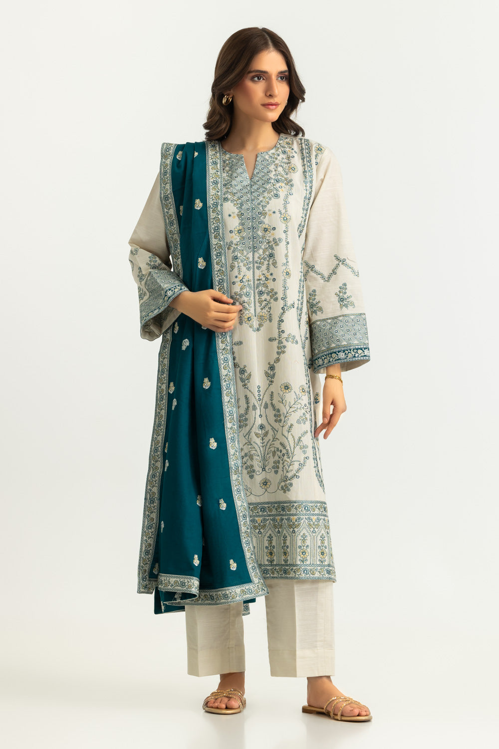 3PC Khaddar Slub Embroidered Suit