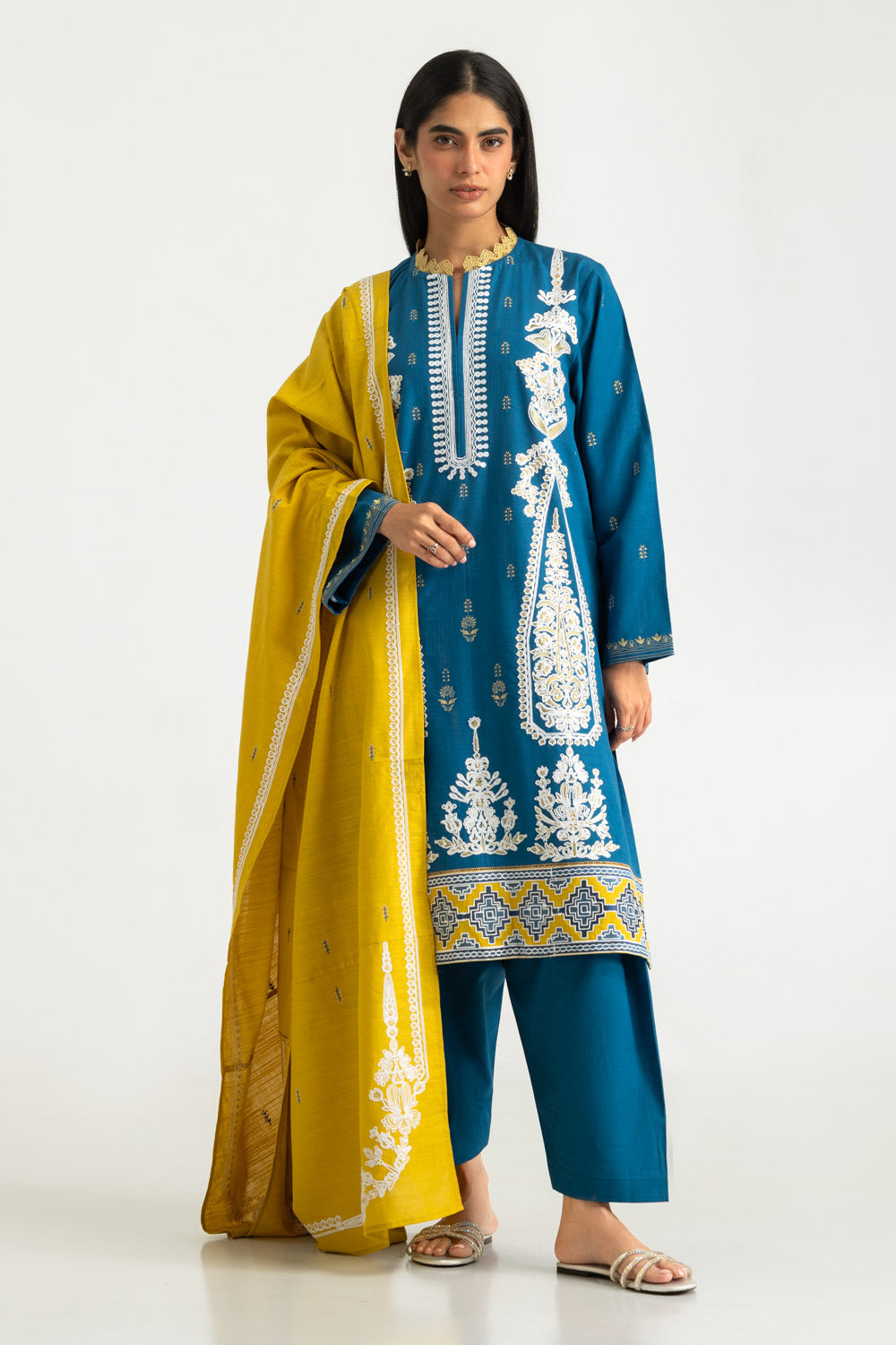 3PC Khaddar Slub Embroidered Suit