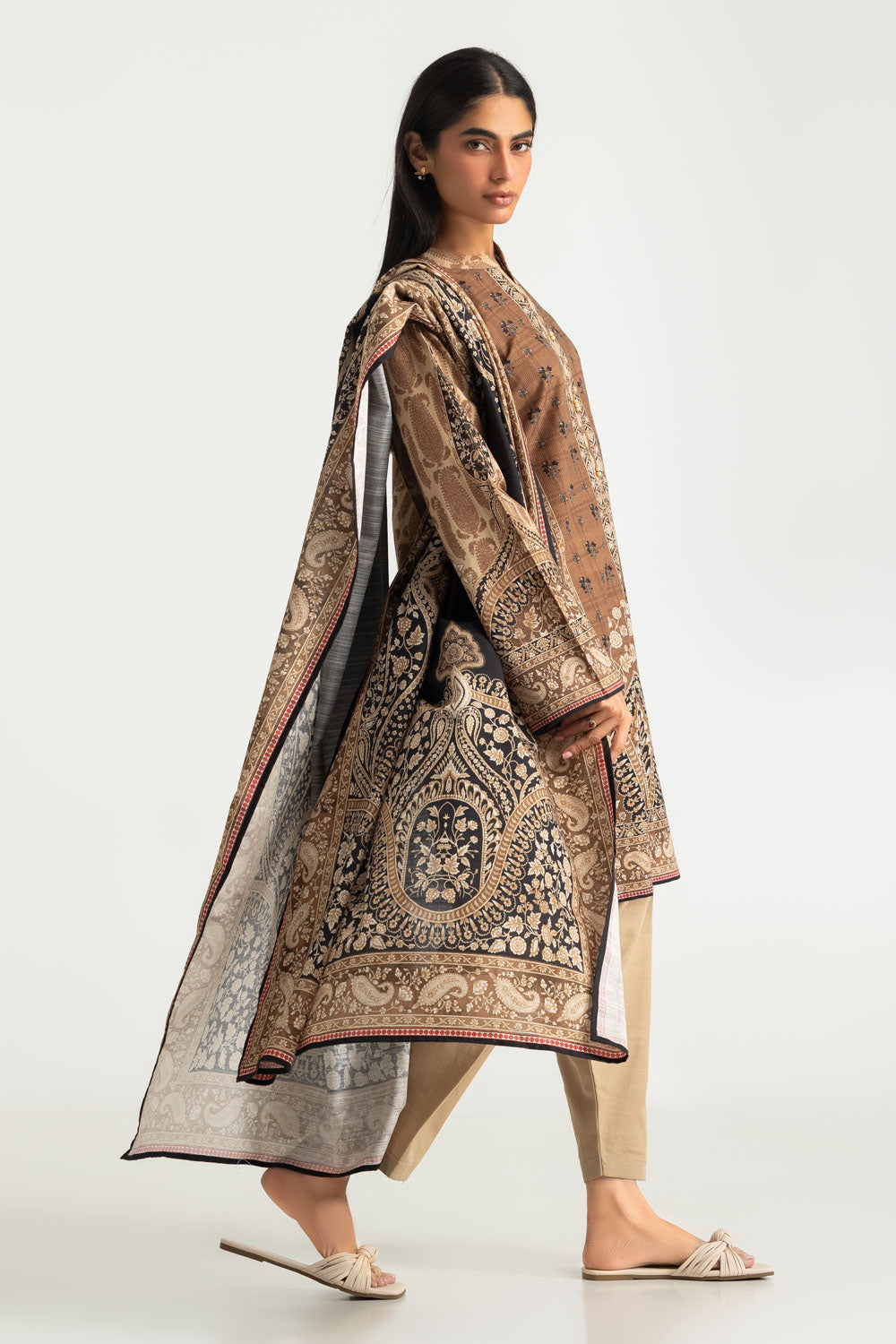 3PC Khaddar Slub Printed Suit