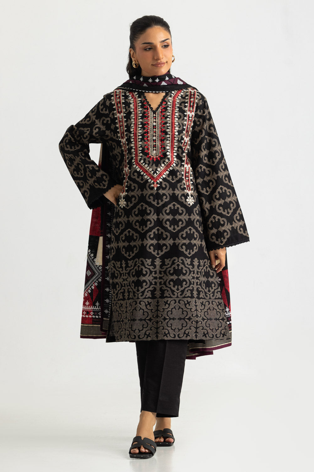 3PC Khaddar Slub Printed Suit With Embroidered