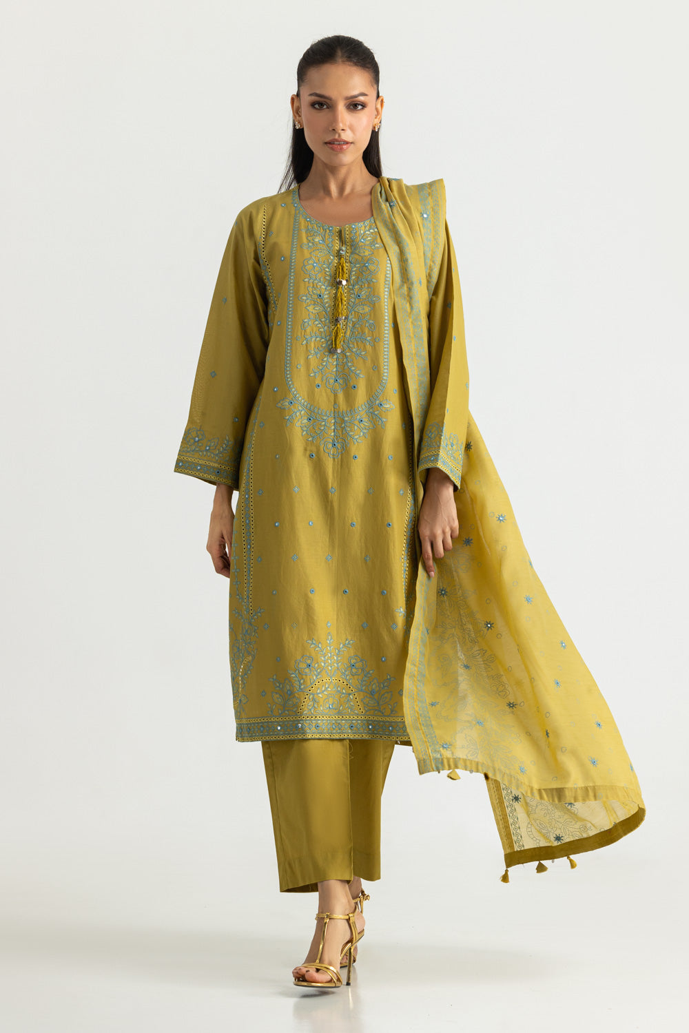 3PC Lawn Embroidered Suit