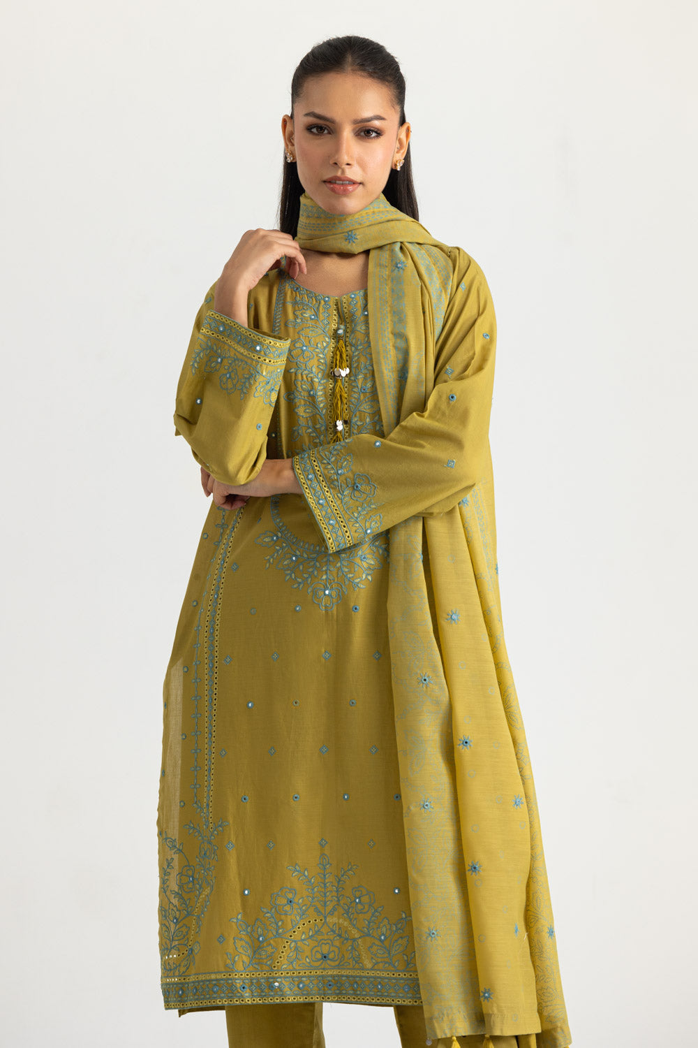 3PC Lawn Embroidered Suit