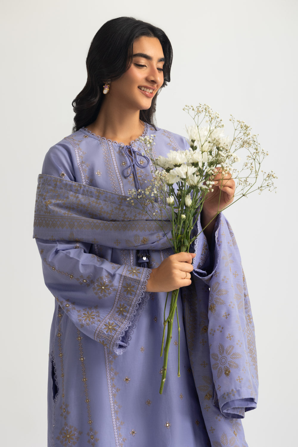 3PC Lawn Embroidered Suit