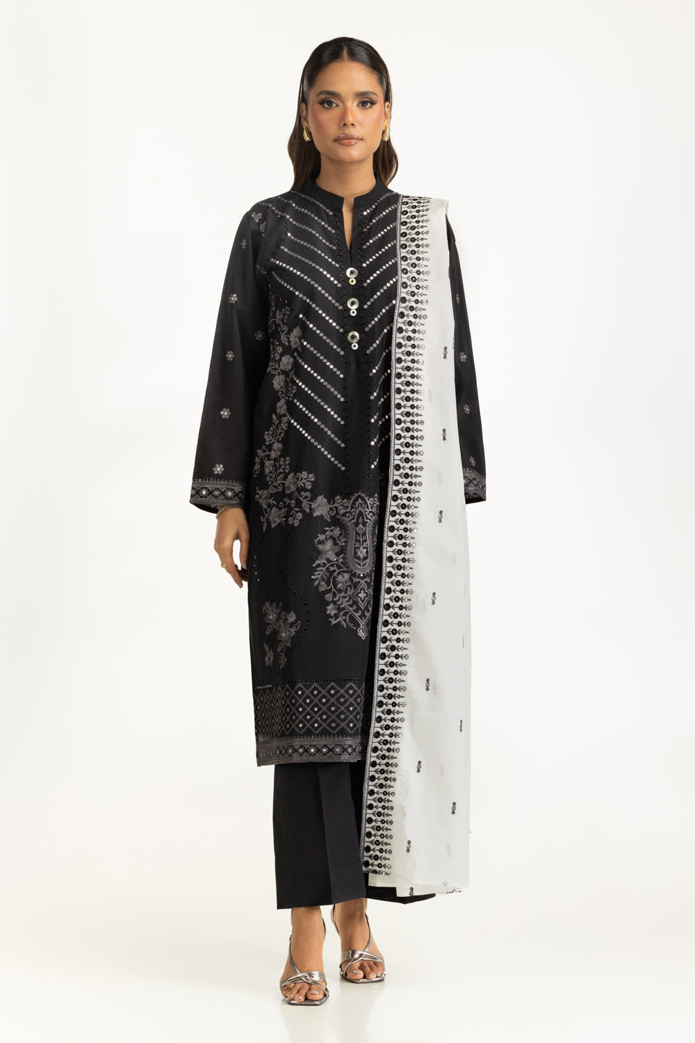 3PC Lawn Embroidered Suit IUSTKSD-1087