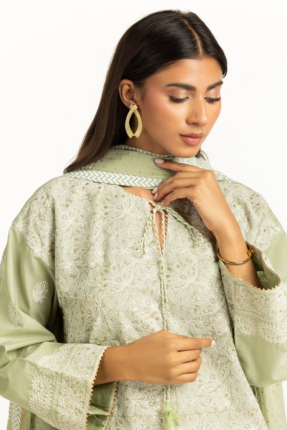 3PC Lawn Embroidered Suit