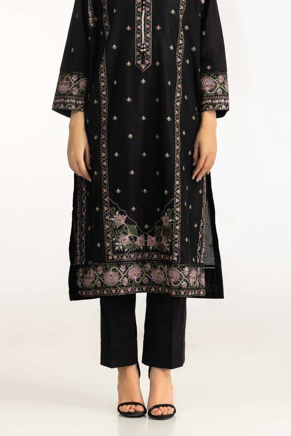 3PC Lawn Embroidered Suit