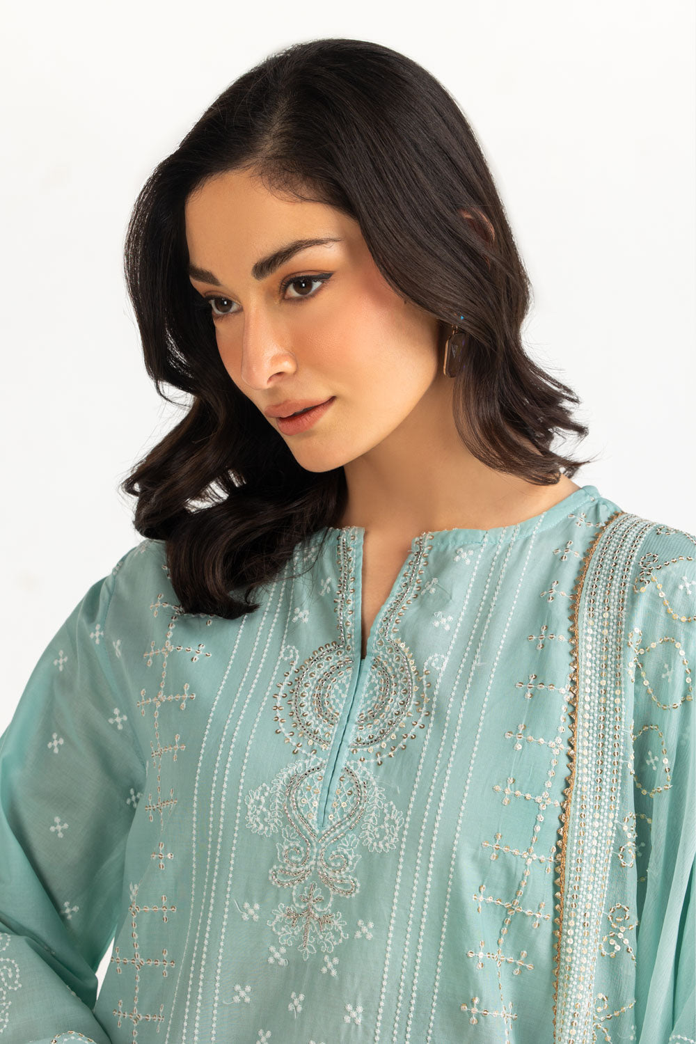 3PC Lawn Embroidered Suit
