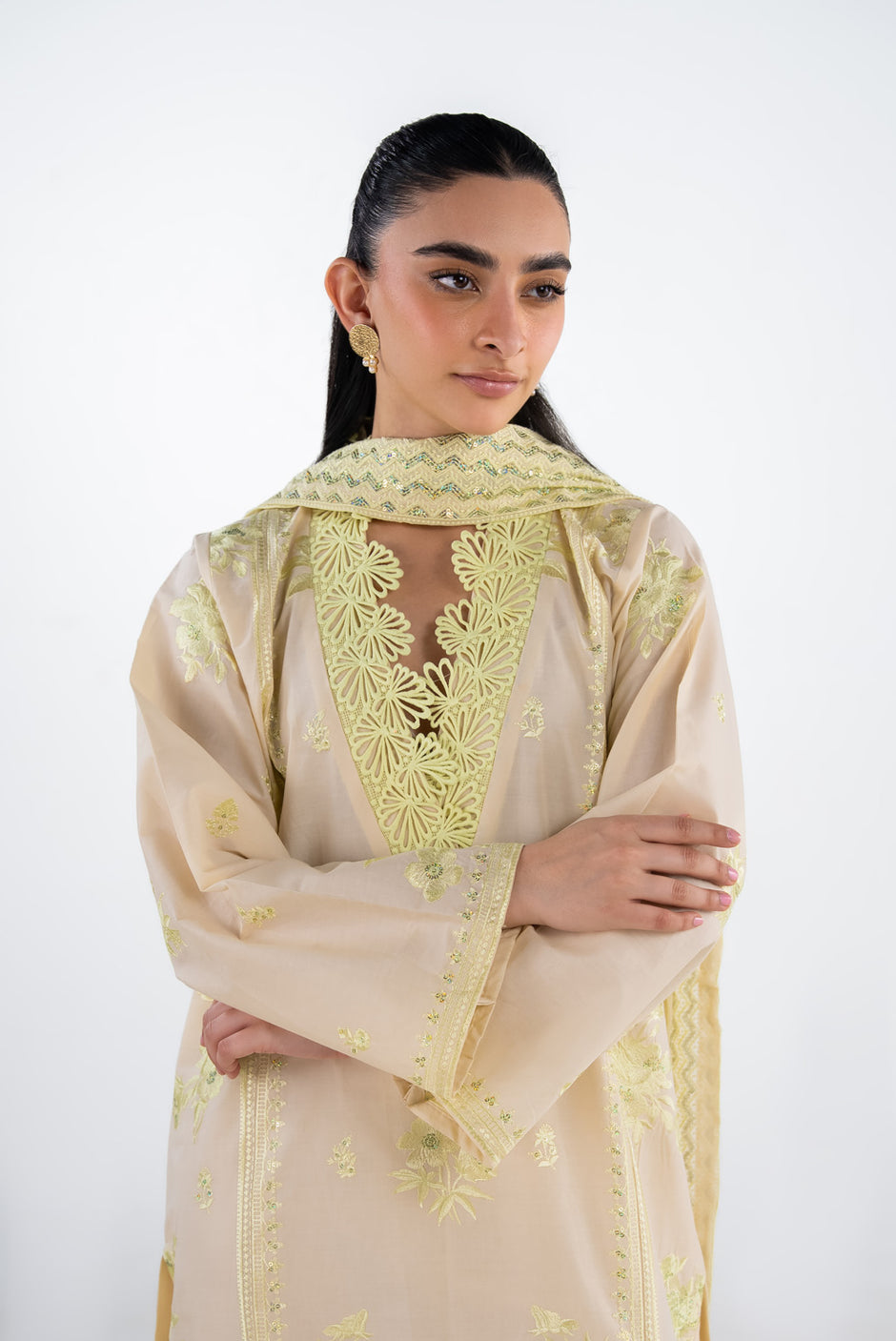 3PC Lawn Embroidered Suit