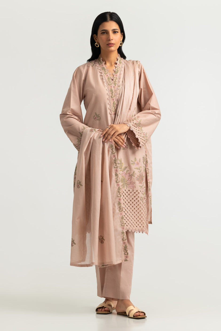 3PC Lawn Embroidered Suit