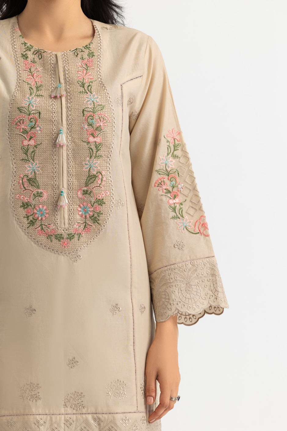 3PC Lawn Embroidered Suit With Printed Chiffon Dupatta