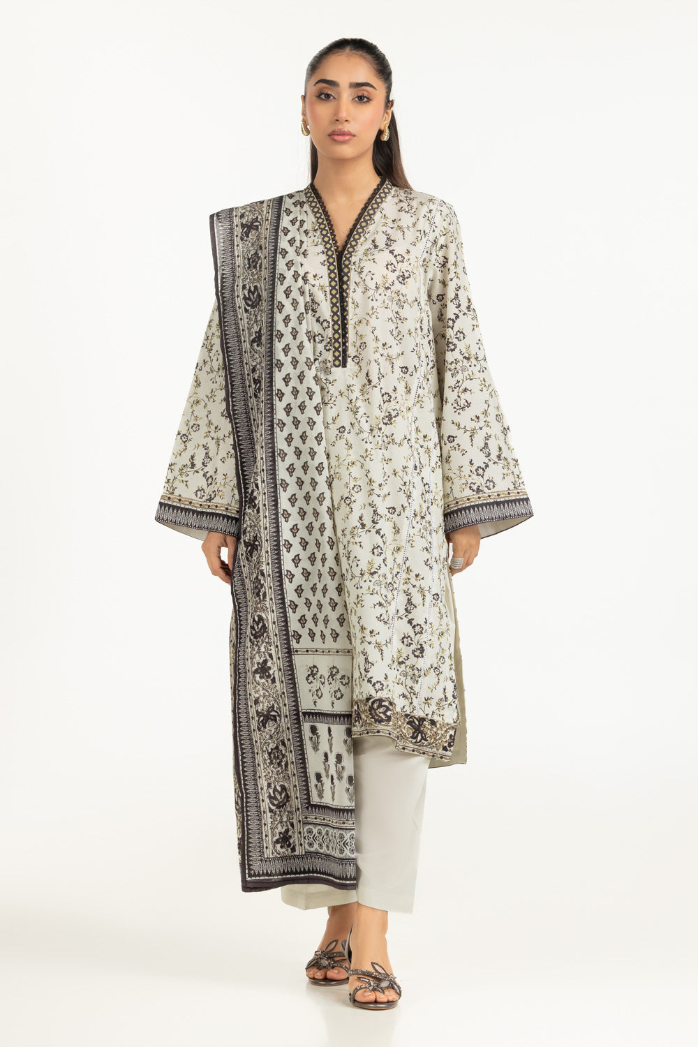 3PC Lawn Printed Suit IUSTKSD-2100