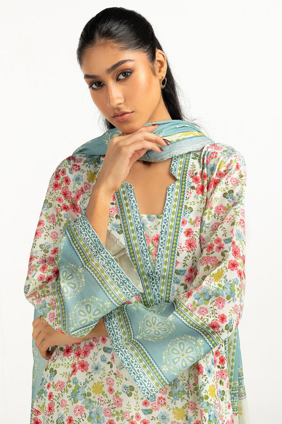 3PC Lawn Printed Suit IUSTKSD-2171