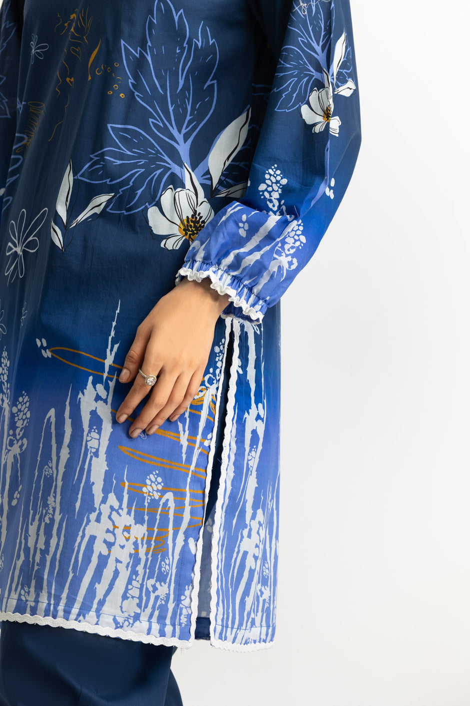 3PC Lawn Printed Suit With Chiffon Embroidered Dupatta