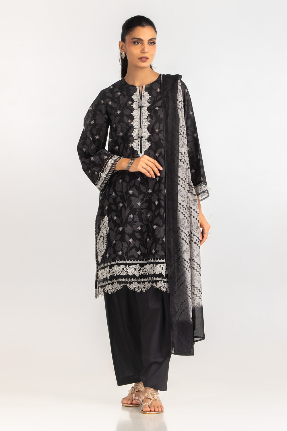 3PC Lawn Printed Suit With Embroidered