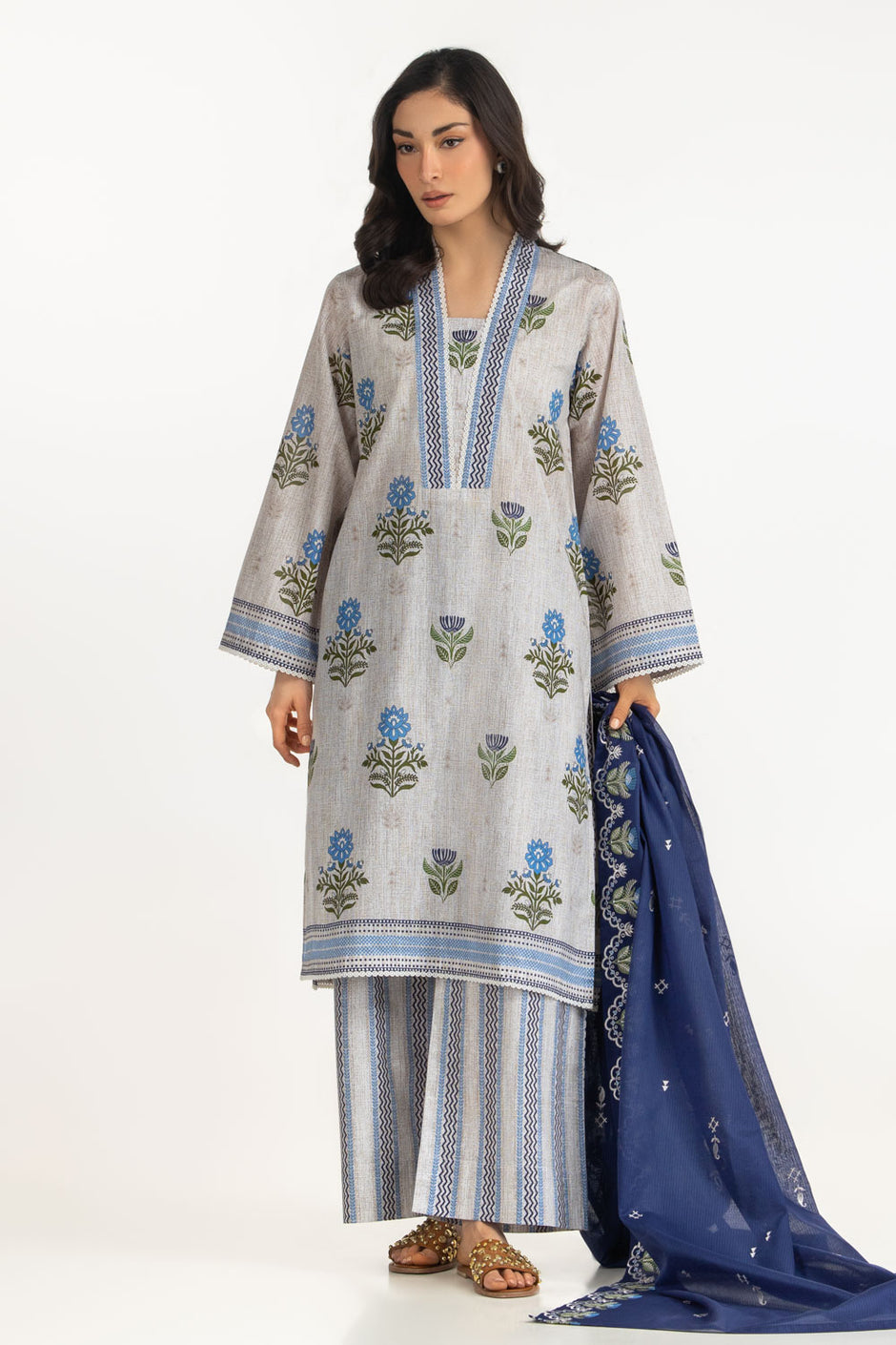3PC Lawn Printed Suit With Embroidered