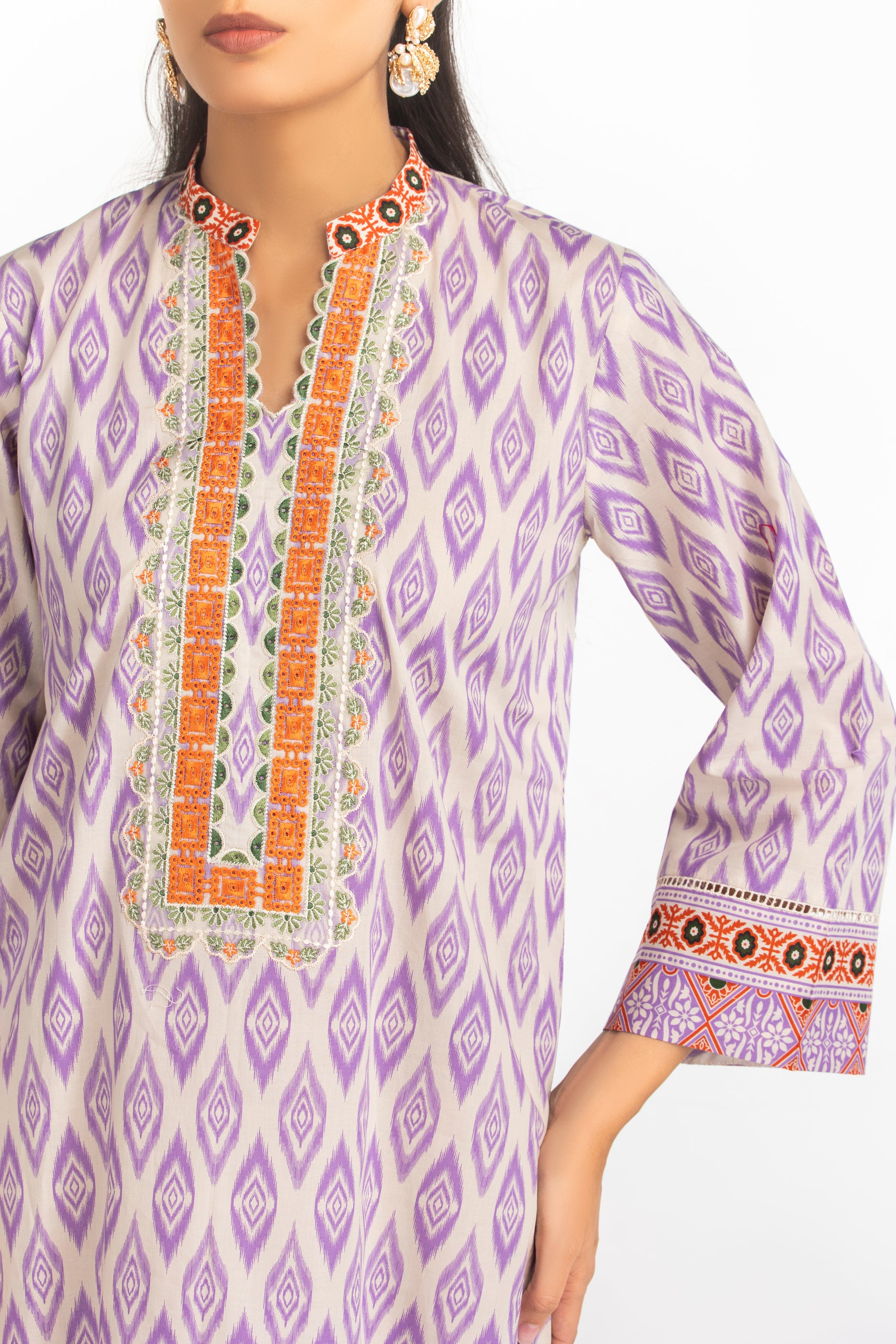 3PC Lawn Printed Suit With Embroidered