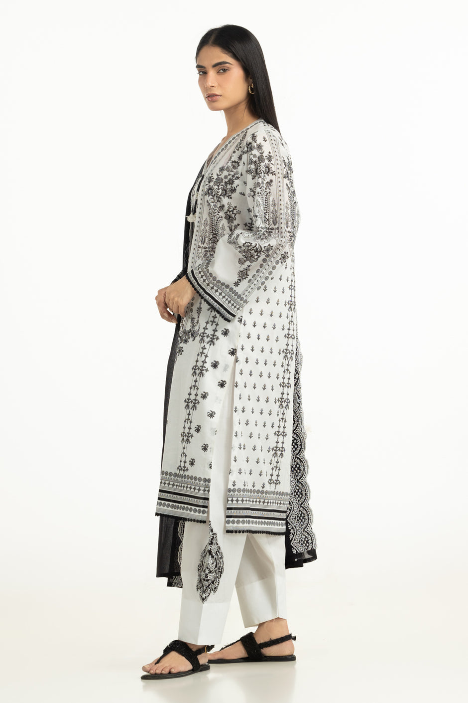 3PC Lawn Printed Suit With Embroidered
