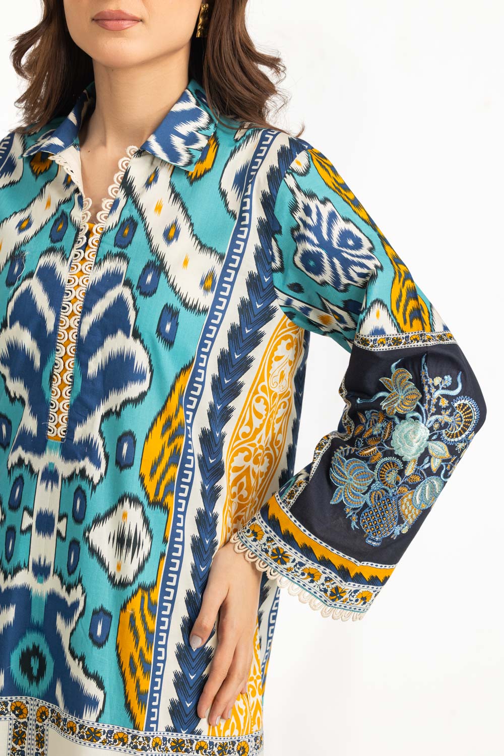 3PC Lawn Printed Suit With Embroidered