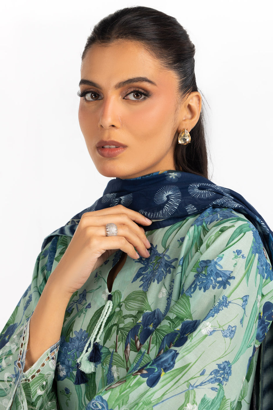 3PC Lawn Printed Suit With Embroidered