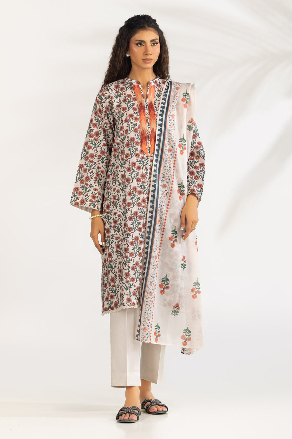 3PC Lawn Printed Suit With Embroidered