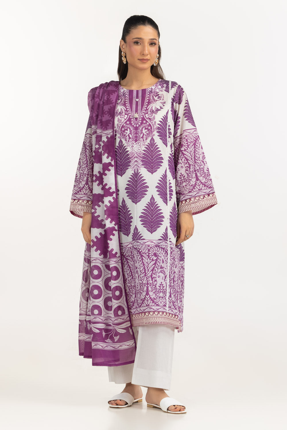 3PC Lawn Printed Suit With Embroidered