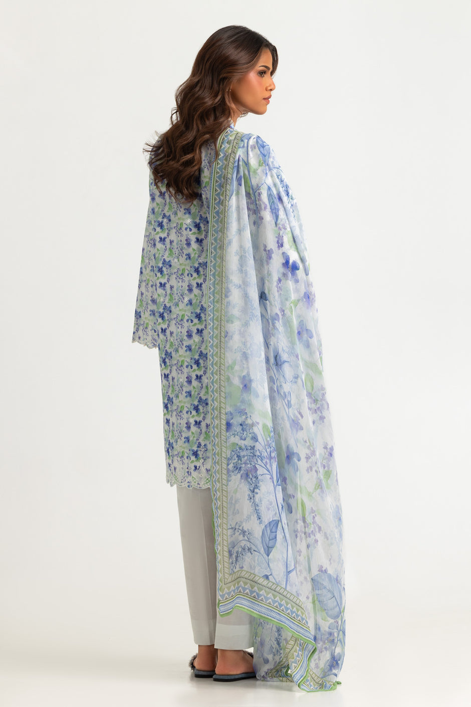 3PC Lawn Printed Suit With Embroidered