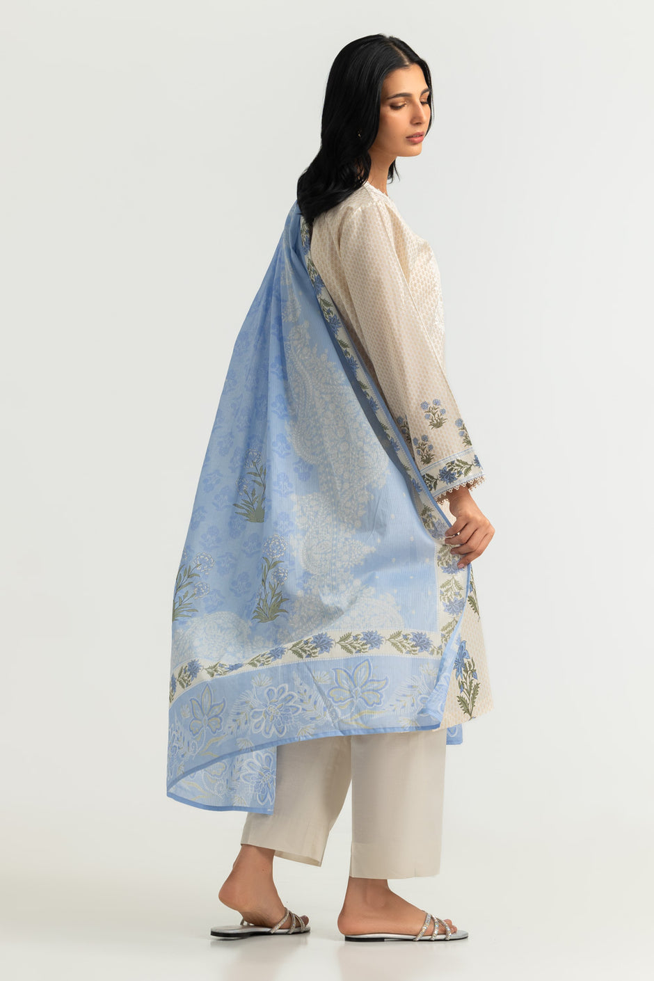 3PC Lawn Printed Suit With Embroidered