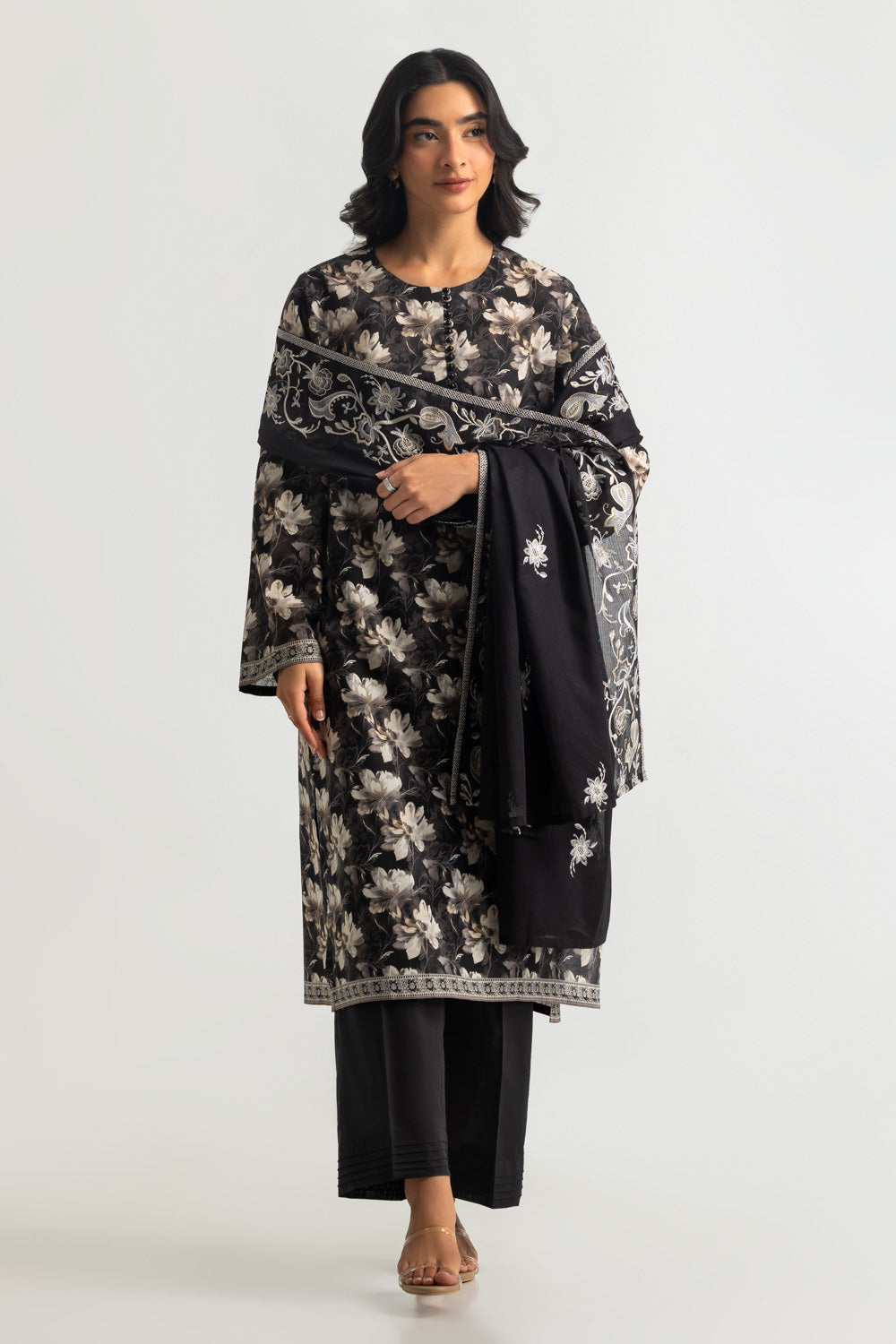 3PC Lawn Printed Suit With Embroidered