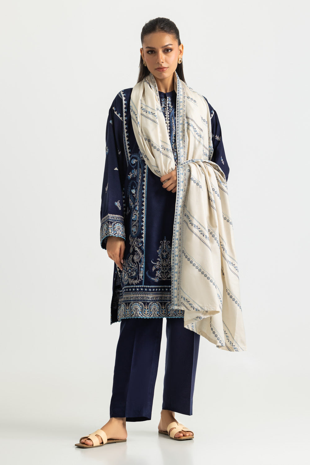 3PC Pashmina Embroidered Suit