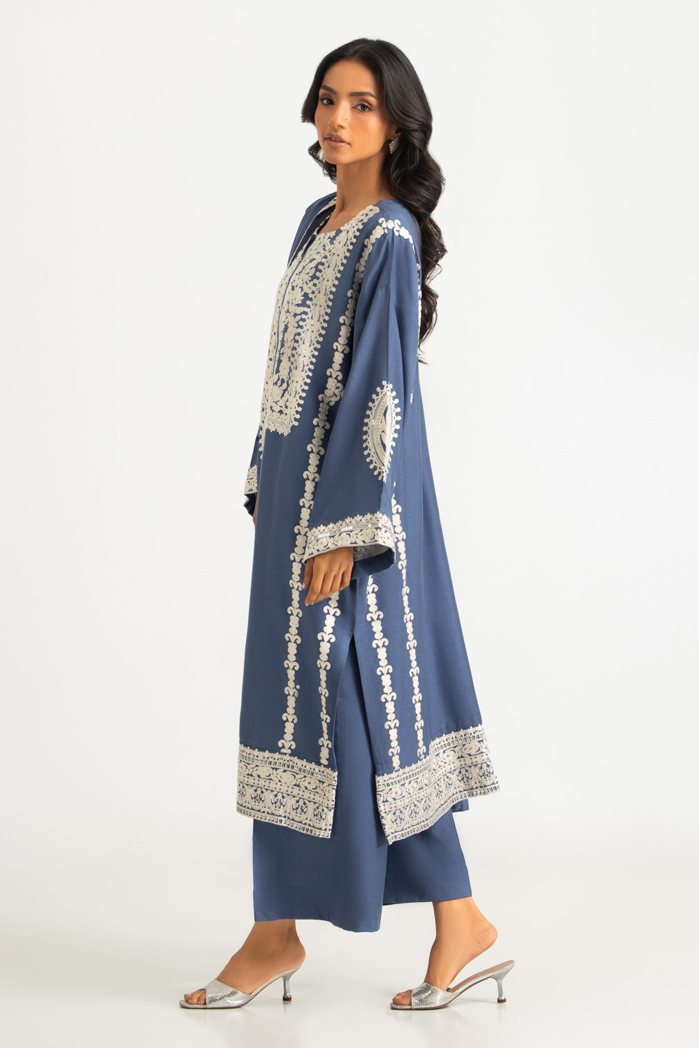 3PC Pashmina Embroidered Suit