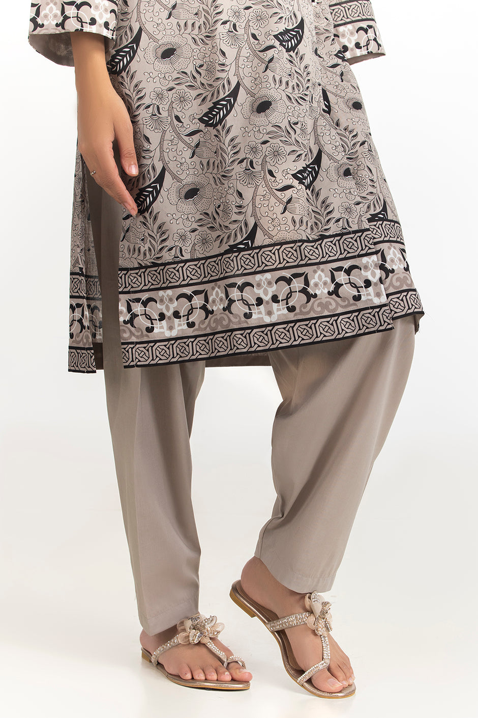 3PC Printed Lawn Suit