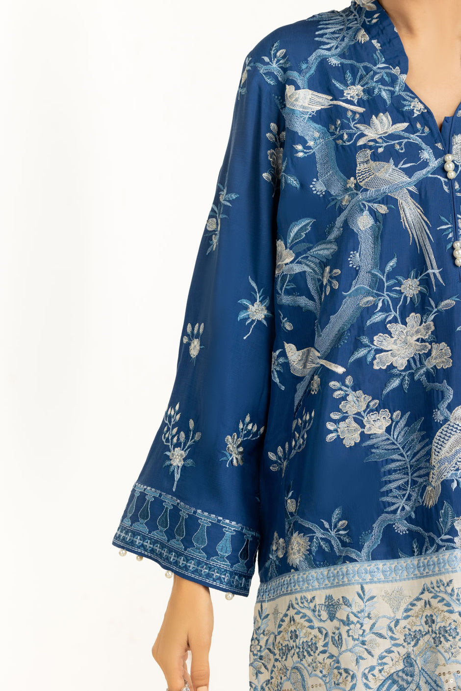 3PC Rawsilk Embroidered Suit