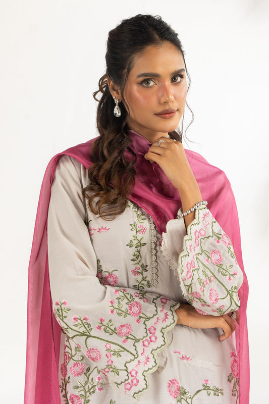 3PC Swiss Lawn Slub Embroidered Suit IPSTD-44854